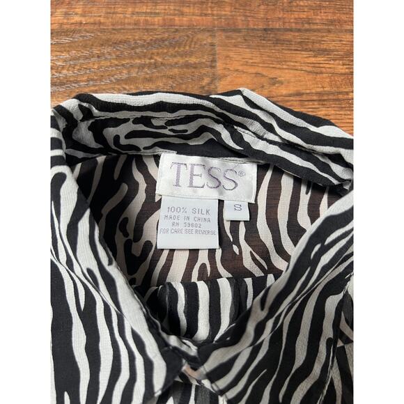 Vintage Clothing - Sheer Button Up Shirt Zebra Print - 100% Silk - Small - Tess - Picture 5 of 8